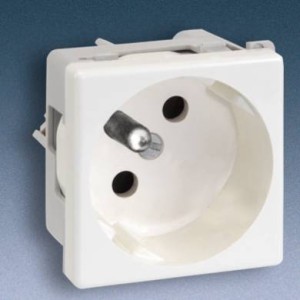 TSC-K02/9 GNIAZDO Z BOLCEM M45 białe