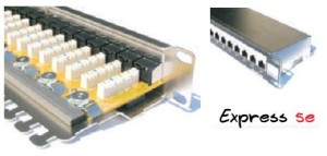 XE100.250 FIBRAIN PANEL KAT.5E 24XFTP