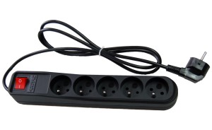 ARC-5-1,5M Filtr230V 5 gniazd A5 1,5m ARMAC CZARNY